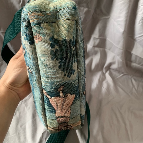 Tapestry by Holdings Fine Accessories Golf Sport Embroidered Zipper Cros - Picture 6 of 11